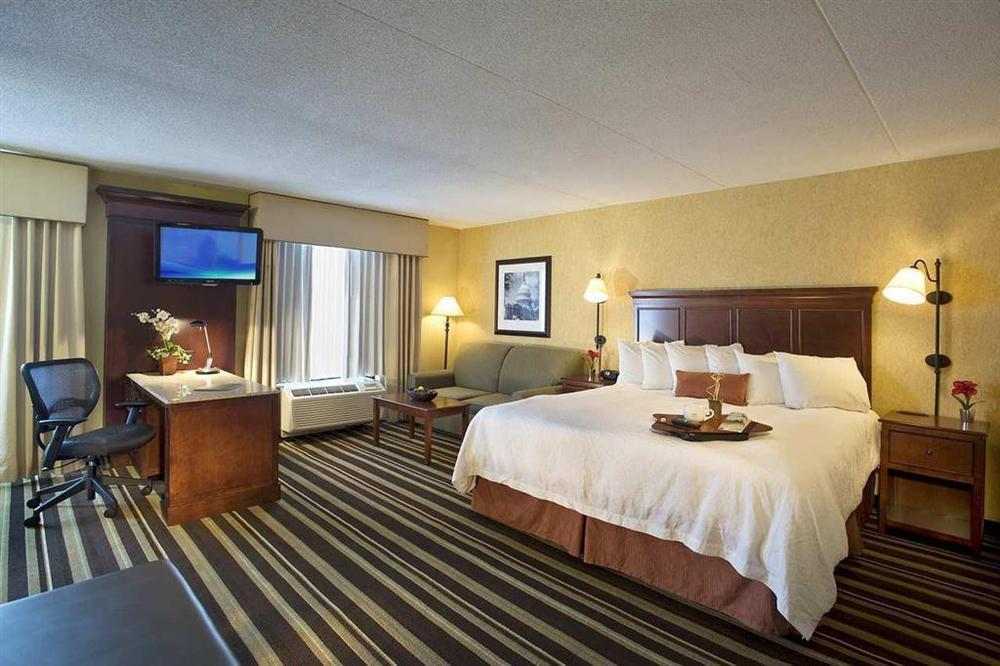 Hampton Inn Washington-Dulles International Airport South Chantilly Room photo