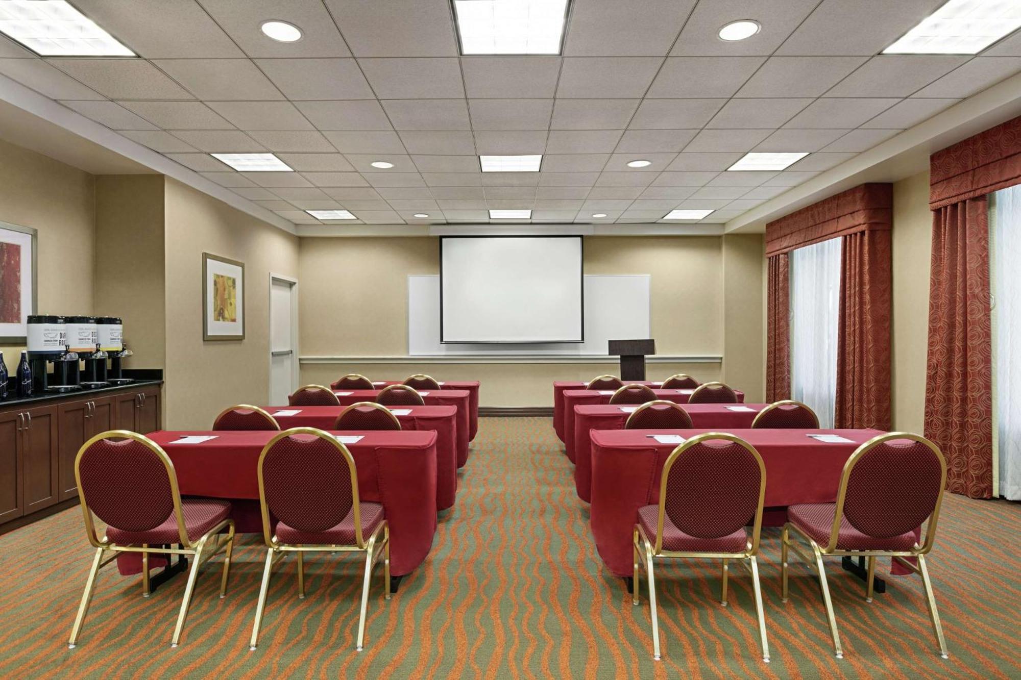 Hampton Inn Washington-Dulles International Airport South Chantilly Exterior photo