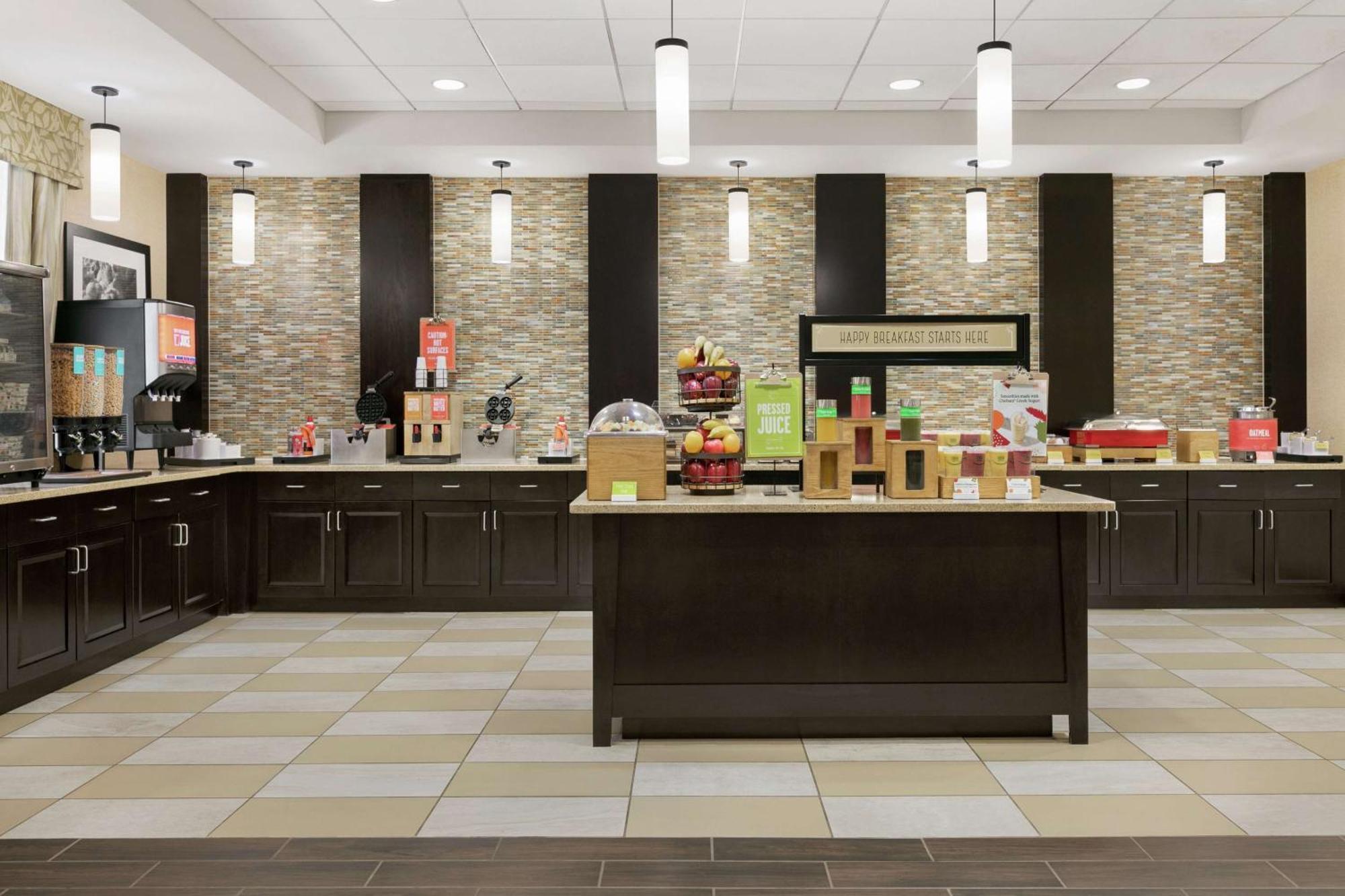 Hampton Inn Washington-Dulles International Airport South Chantilly Exterior photo