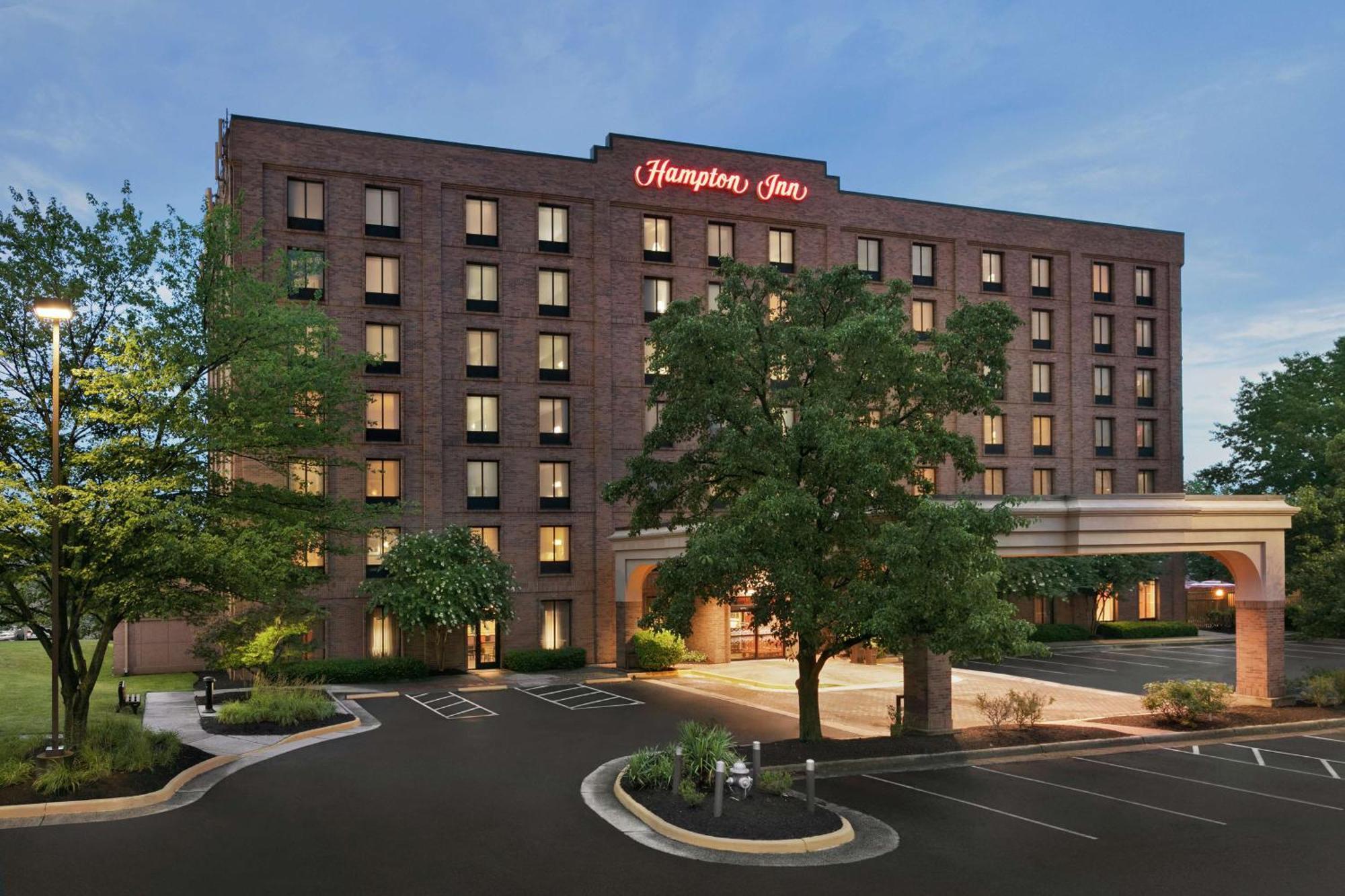 Hampton Inn Washington-Dulles International Airport South Chantilly Exterior photo