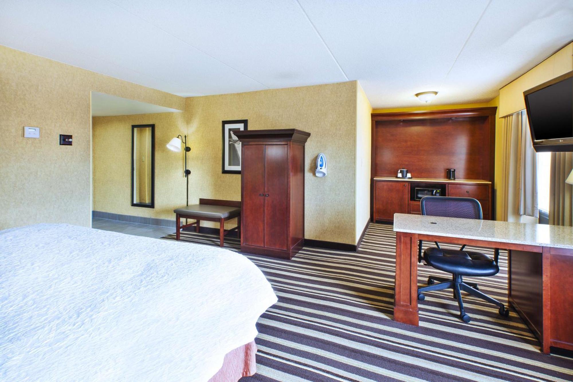 Hampton Inn Washington-Dulles International Airport South Chantilly Exterior photo