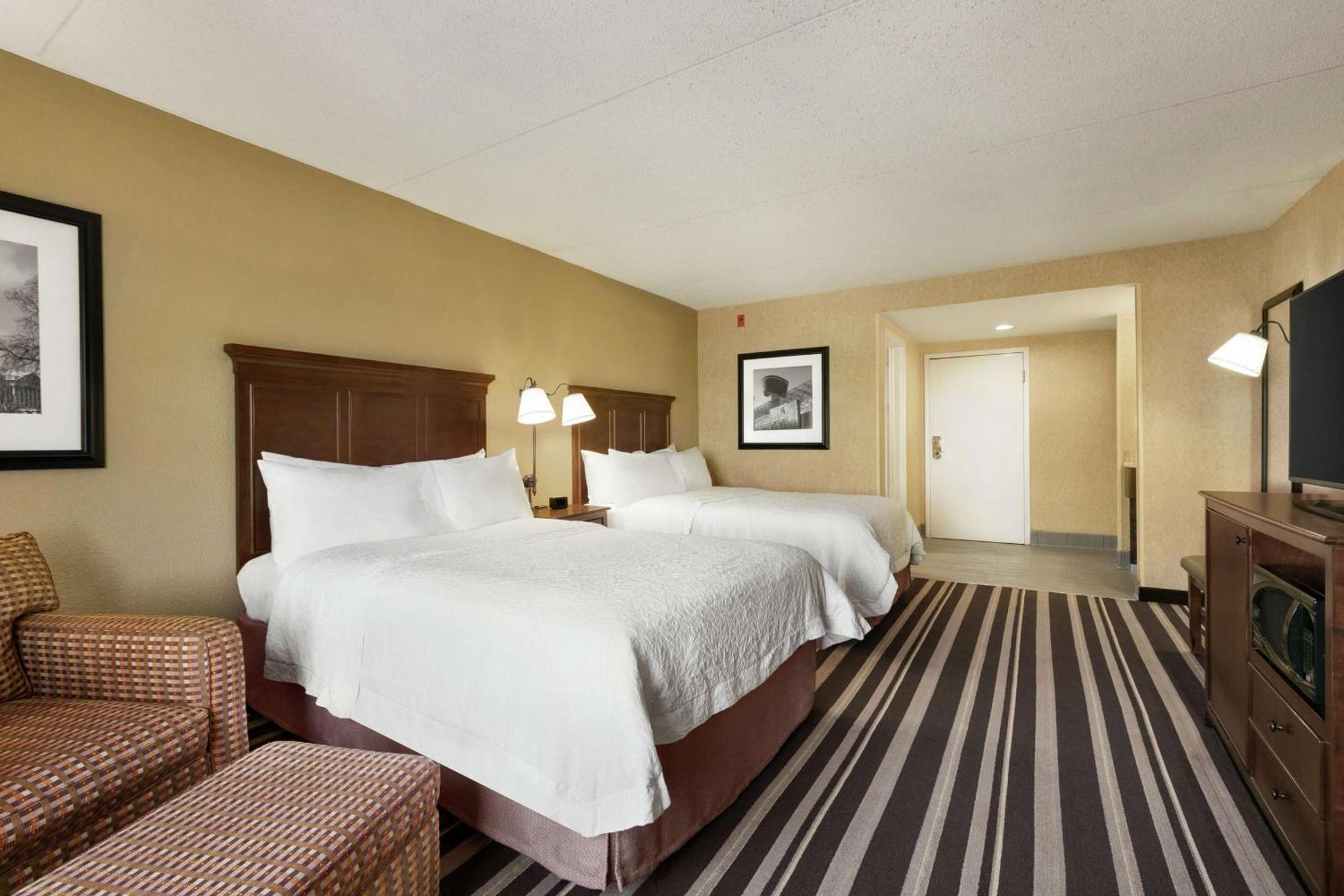 Hampton Inn Washington-Dulles International Airport South Chantilly Exterior photo