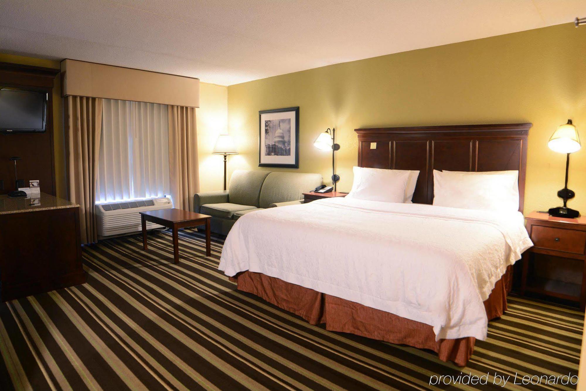 Hampton Inn Washington-Dulles International Airport South Chantilly Exterior photo
